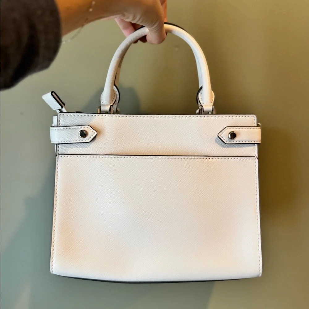 Kate Spade Vintage White Handbag - Picture 3 of 9